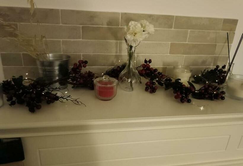 Casa Rosamari   Su Lago Di Posta Fibreno, Appartamento Con Camino