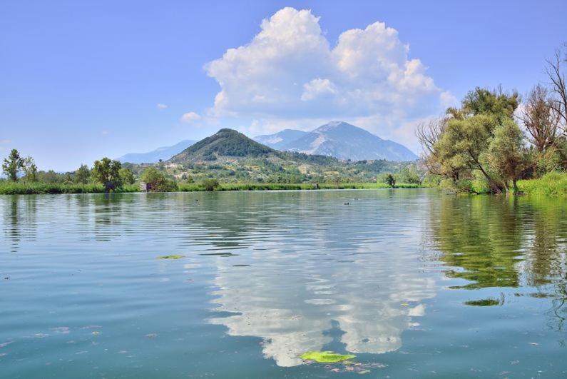 Casa Rosamari   Su Lago Di Posta Fibreno, Appartamento Con Camino