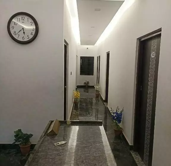 ホテル Anand Vihar