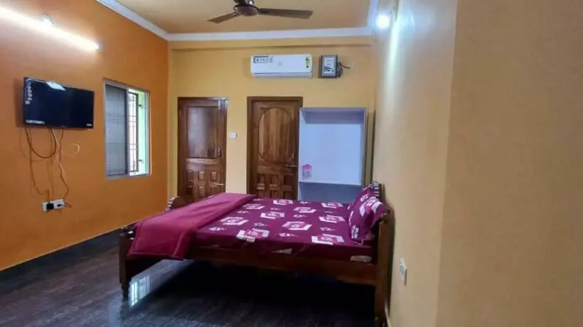 Hotelli Goroomgo Neelachal Holiday Nibasa Puri Near Sea Beach Area   Perfect Location With Excellent Service
