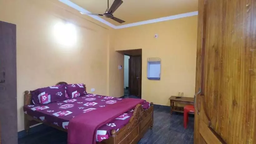 Hotelli Goroomgo Neelachal Holiday Nibasa Puri Near Sea Beach Area   Perfect Location With Excellent Service