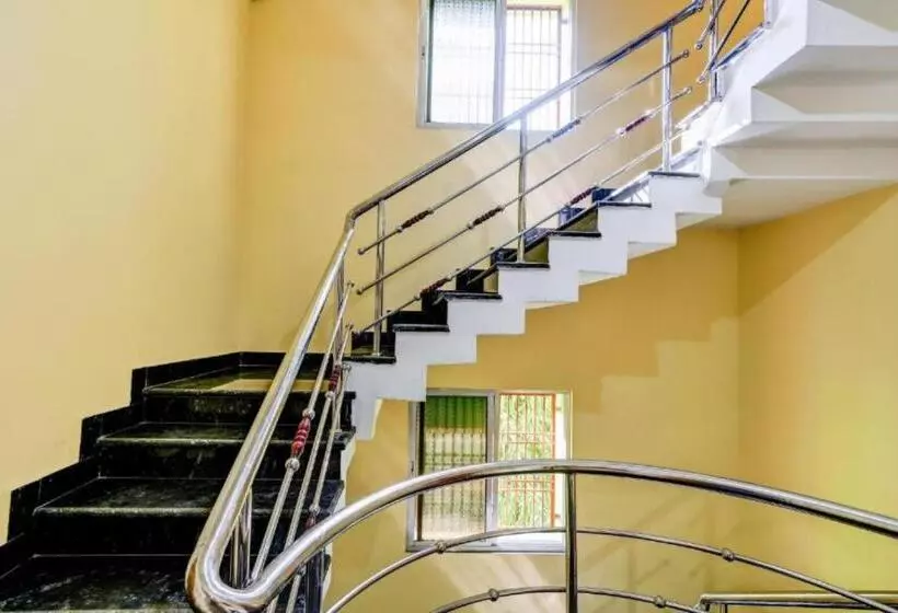 Hotelli Goroomgo Neelachal Holiday Nibasa Puri Near Sea Beach Area   Perfect Location With Excellent Service