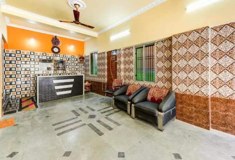 Hotelli Goroomgo Neelachal Holiday Nibasa Puri Near Sea Beach Area   Perfect Location With Excellent Service