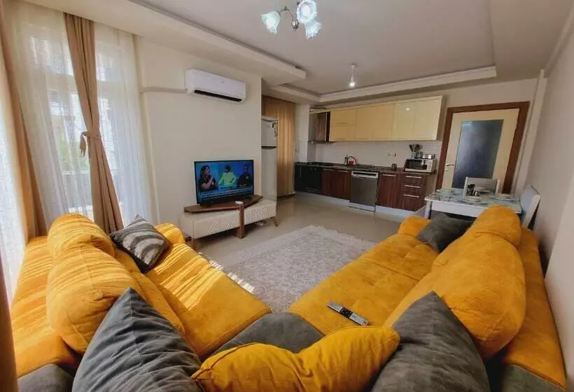 Lara Homes