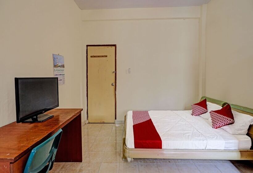 בית מלון כפרי Oyo 91636 K Dadut Homestay