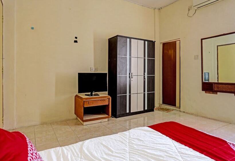 בית מלון כפרי Oyo 91636 K Dadut Homestay