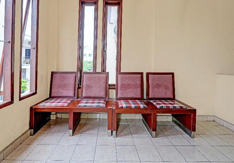 בית מלון כפרי Oyo 91636 K Dadut Homestay