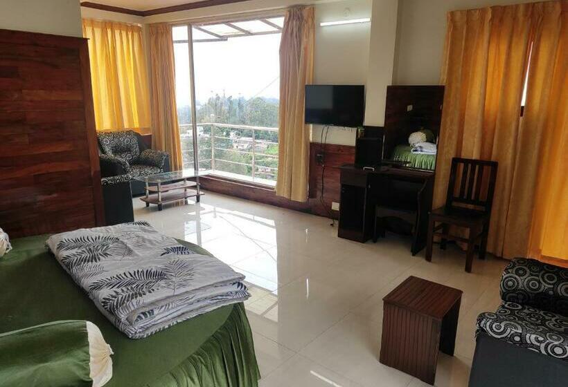 Hotelli The Jacks Hilltop Kodai