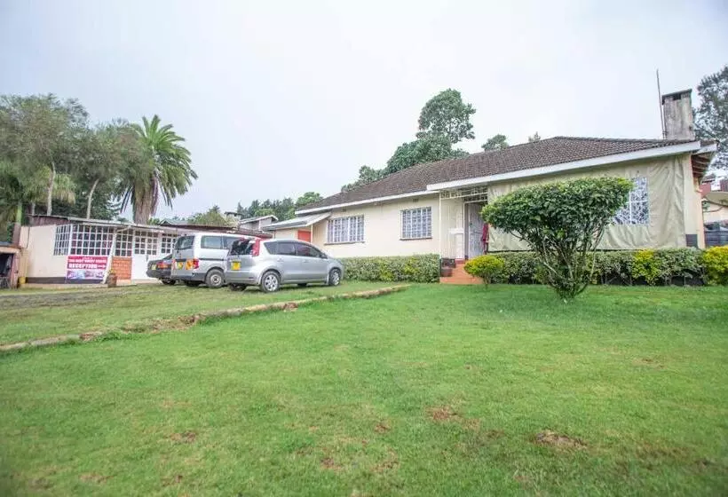 هتل The Nest Guest House