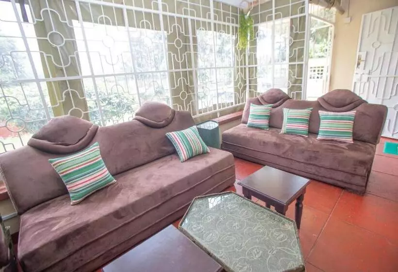 هتل The Nest Guest House