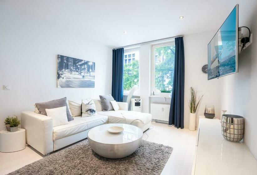 Komplette 2 Zimmer Wohnung Zentral Neben Oktoberfest