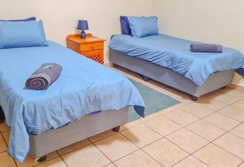 ペンション Alpha B Lodging