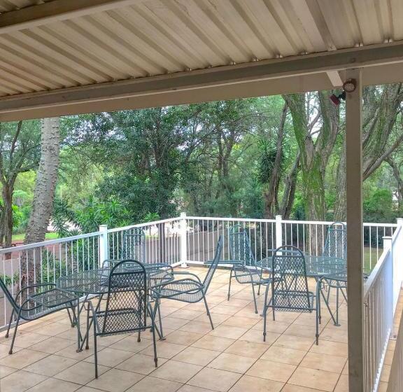 ペンション Alpha B Lodging