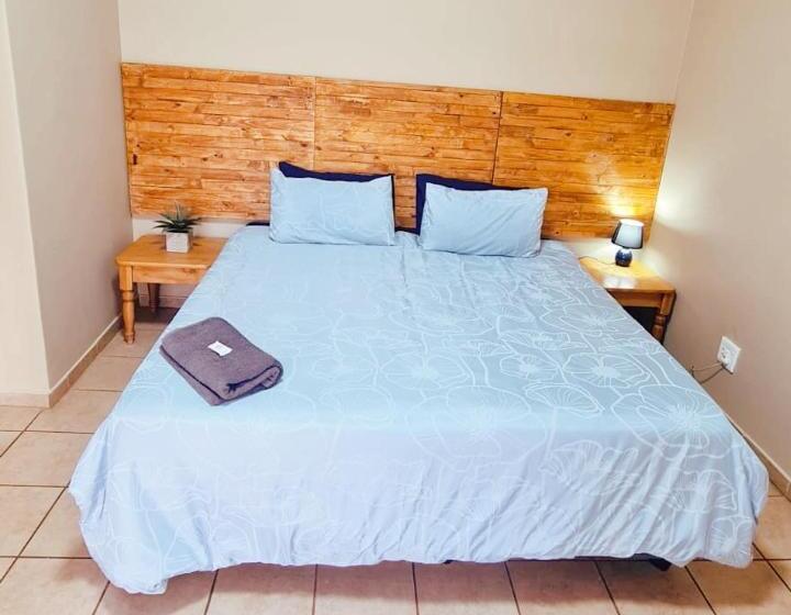 ペンション Alpha B Lodging