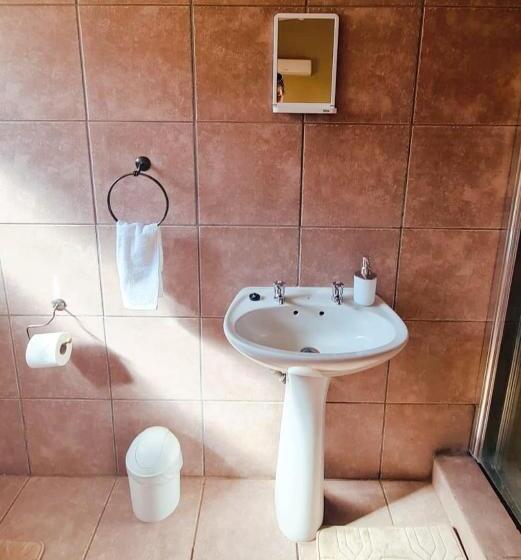 ペンション Alpha B Lodging