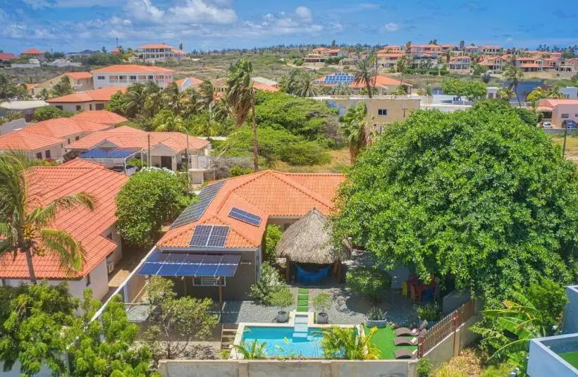 پانسیون Lama Y Solo Unique Private Room Walking Distance To The Beach