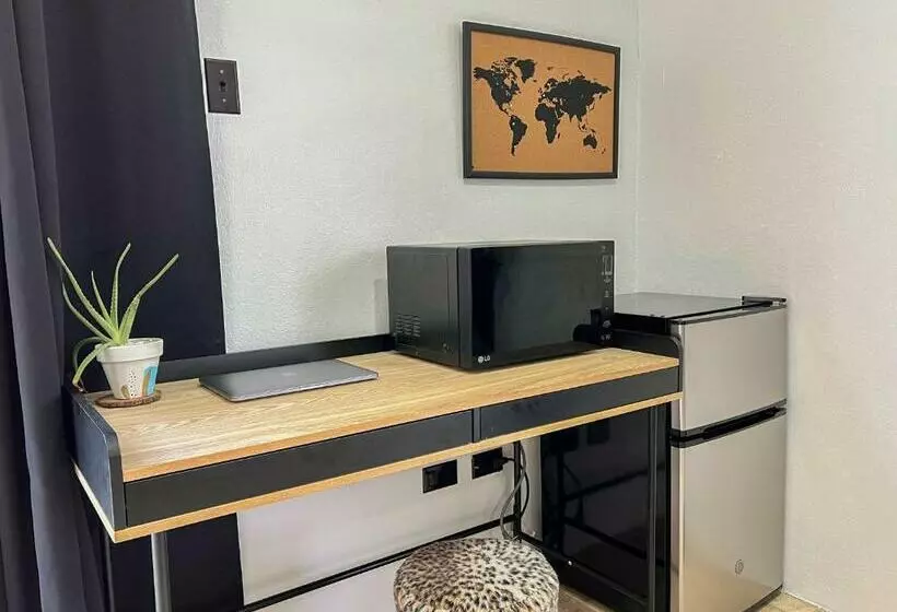 پانسیون Lama Y Solo Unique Private Room Walking Distance To The Beach