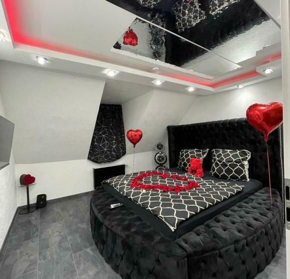 Phöenixpalace Whirlpool & Infarotsauna