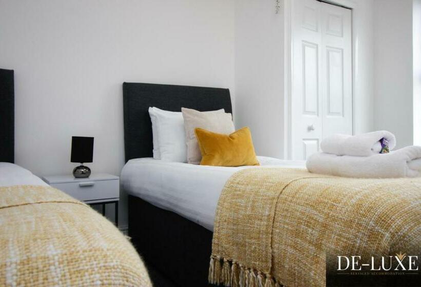 Big Luxury Town House Near Southampton City Centre