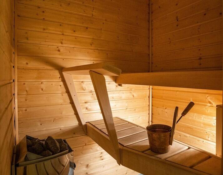 בית מלון כפרי Karhu