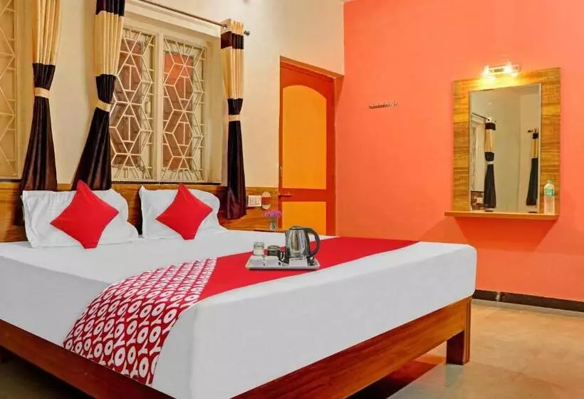 Hotelli Oyo 93089 Sunrise Executive Lodge