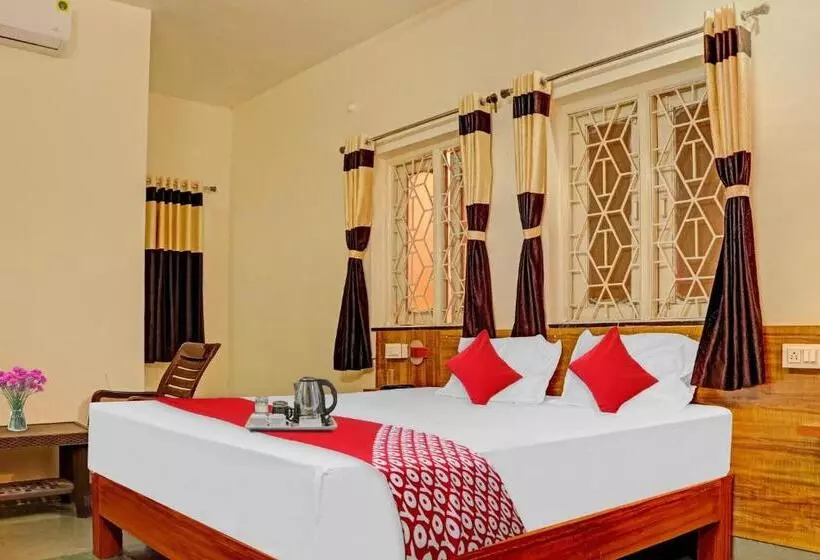 Hotelli Oyo 93089 Sunrise Executive Lodge