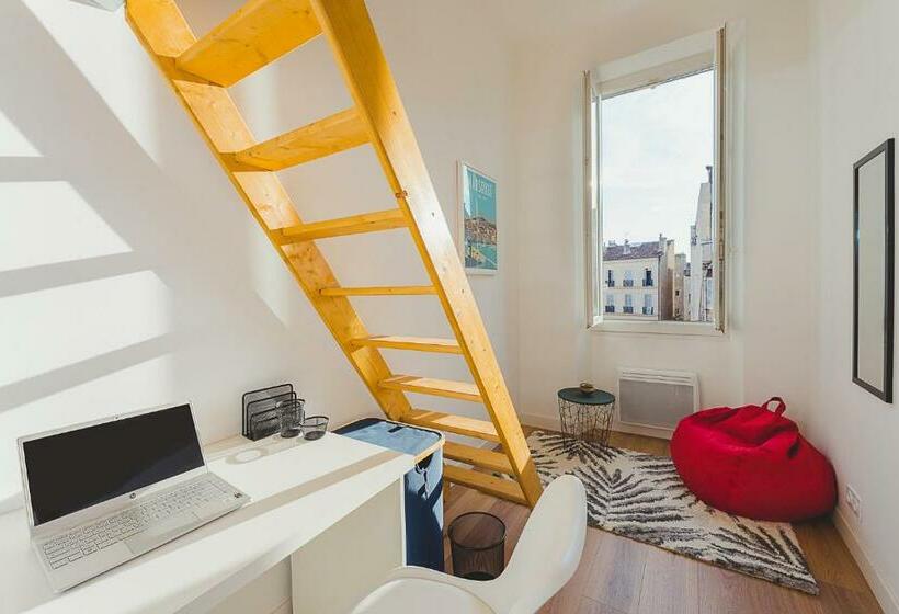 Magnifique T5   Gare St Charles   4 à 10 Personnes