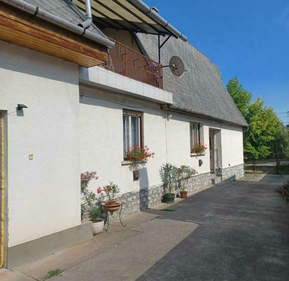 ペンション Fülöpsziget Vendégház