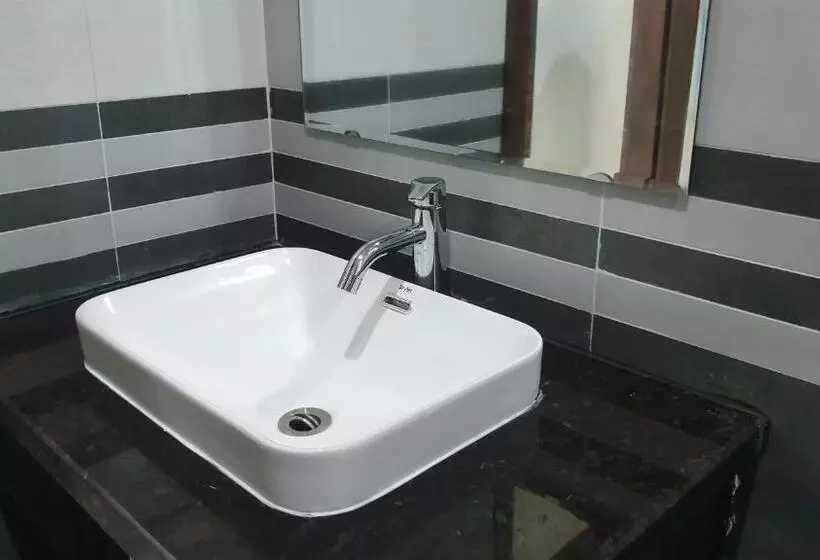 Era Apartment Xuân Thuỷ