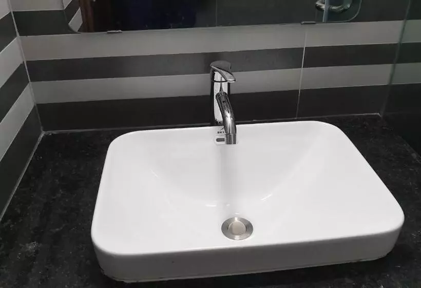 Era Apartment Xuân Thuỷ