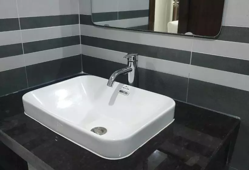 Era Apartment Xuân Thuỷ