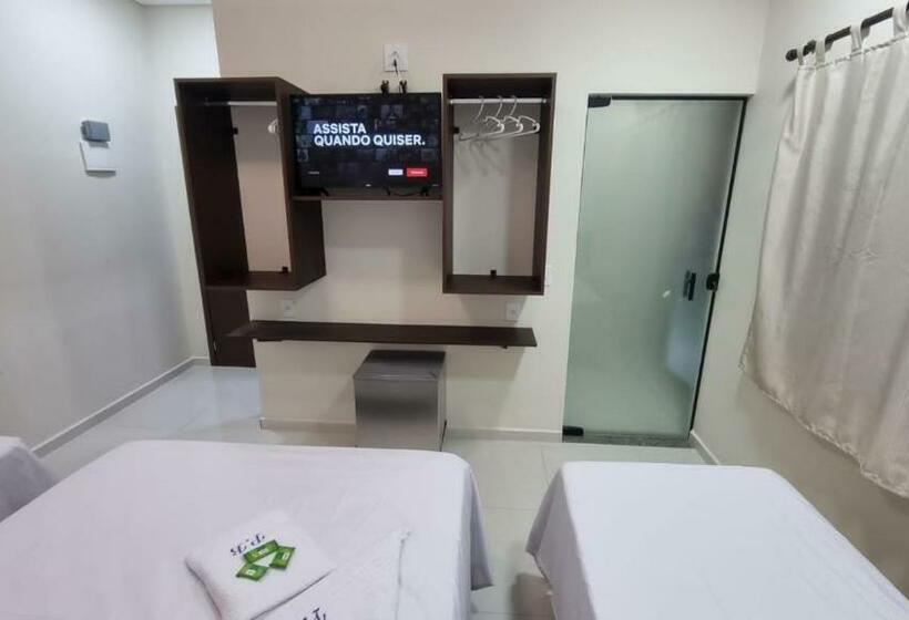 ホテル Pousada Barbosa