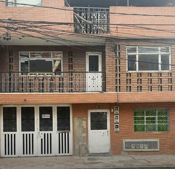 پانسیون Hospedaje Holcay