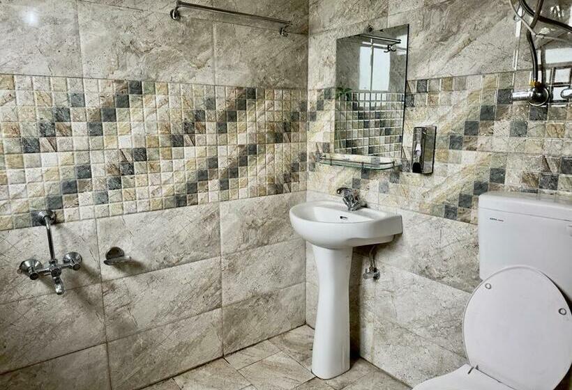 Pansiyon John S Homestay