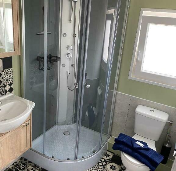 Petite Maison, Quartier Calme