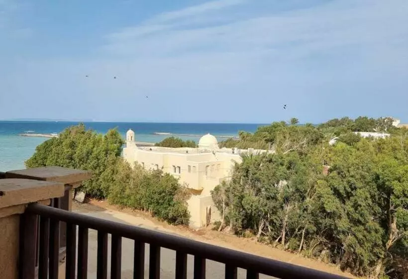 Turtles Beach Resort