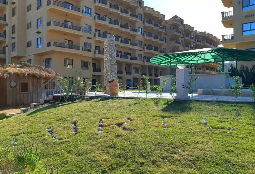 Turtles Beach Resort