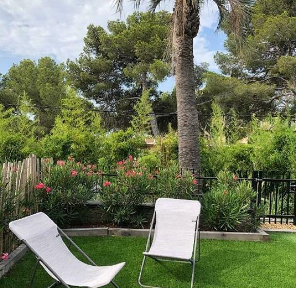 Giens, Superb High End Apartment With Jacuzzi