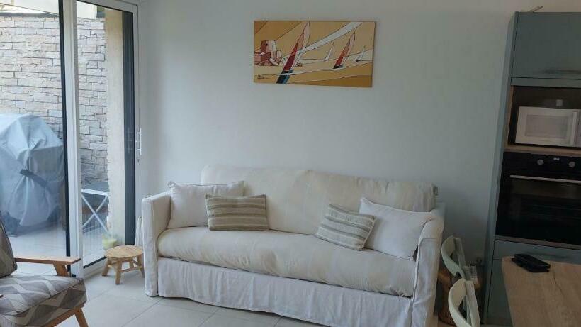 Giens, Superb High End Apartment With Jacuzzi