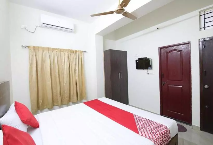 ホテル Flagship 92914 Mathura Inn
