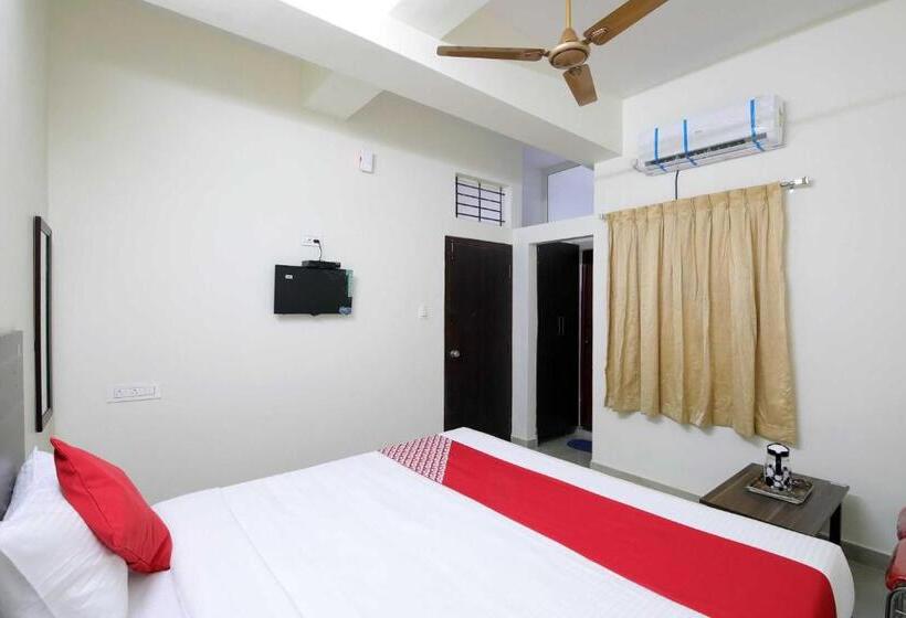 هتل Flagship 92914 Mathura Inn