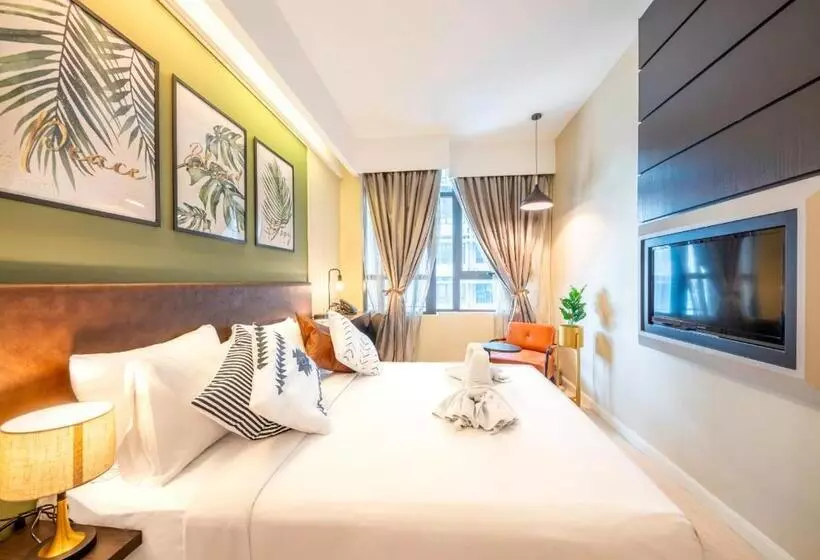 Hotelli Greystone Centrestage Pj
