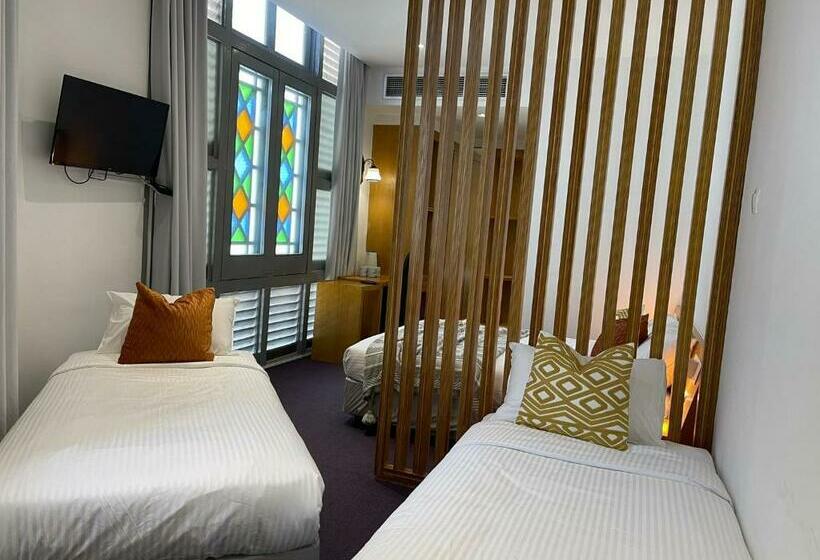 هتل The Assembly Place, A Co Living At Mayo