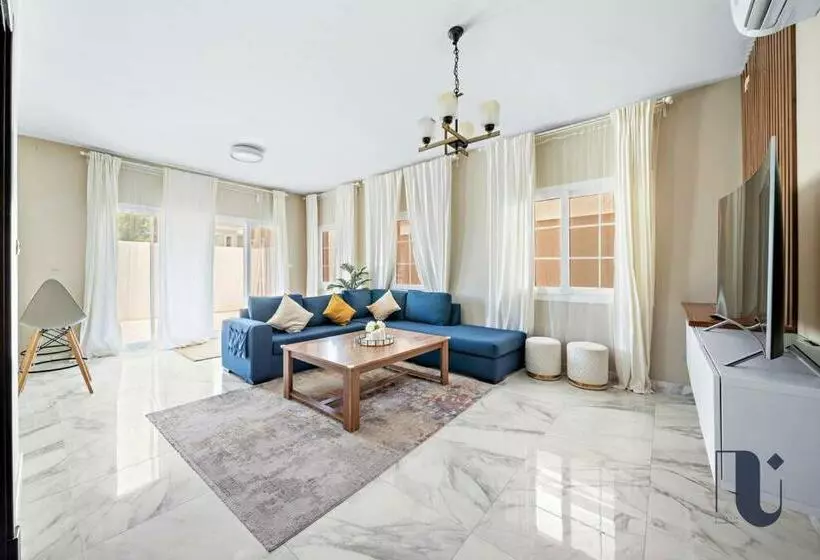 Nazeel Alwaha Villa