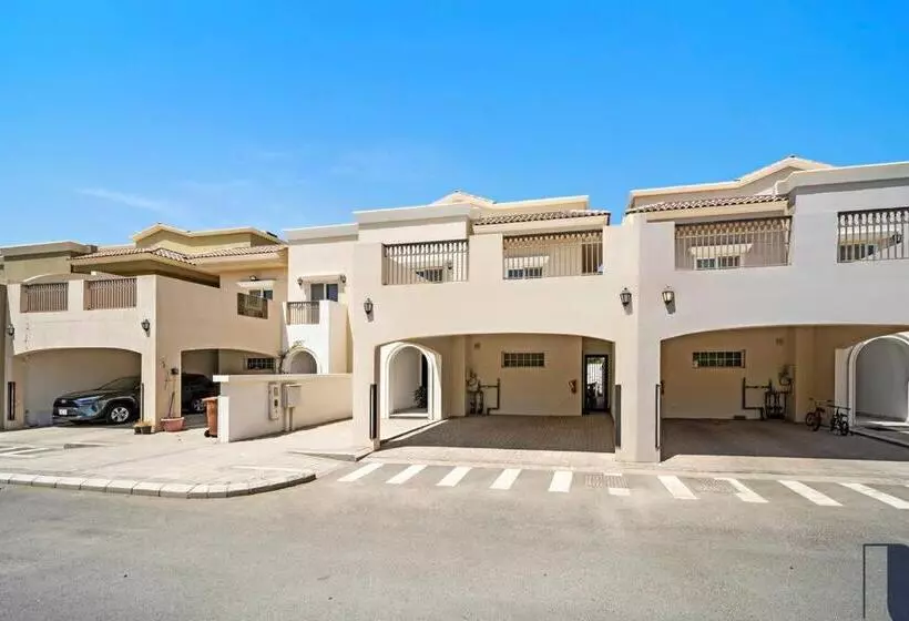 Nazeel Alwaha Villa
