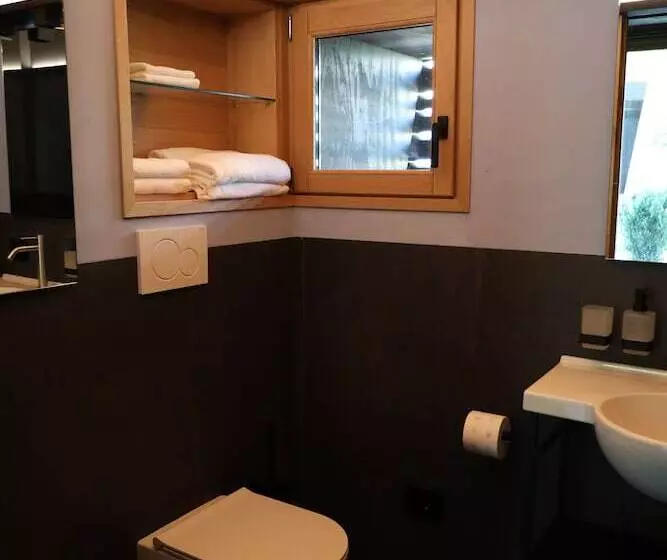 Lomakeskus Roggia Dei Cedri