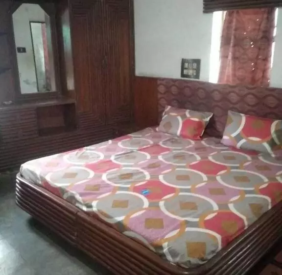 Spot On Hotel Aashirwad