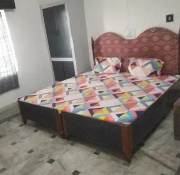 Spot On Hotel Aashirwad