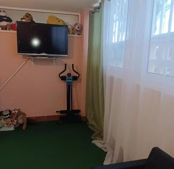 Apartament Cu 3 Camere In Roquetas De Mar