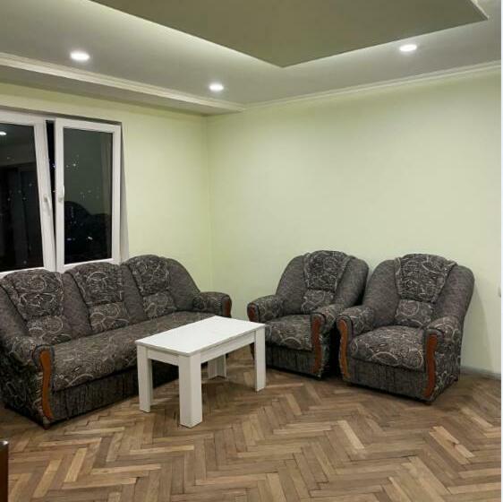 Comfortable Apartment In Center